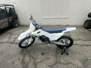 2025 HUSQVARNA® TC 125