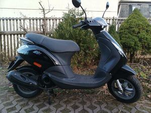 PIAGGIO ZIP 50 4TAKT TOP ZUSTAND 1 JAHR GARANTIE! VIELE NEUTEILE!