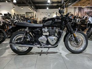 TRIUMPH BONNEVILLE T120 1200 1200 CC