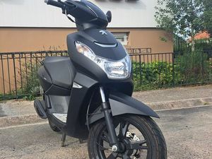 PEUGEOT KISBEE 4T BLACK EDITION