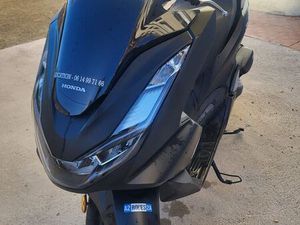 HONDA PCX125 2022 À SAISIR