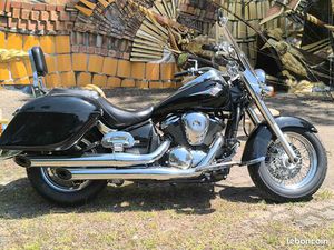 KAWASAKI VN 900