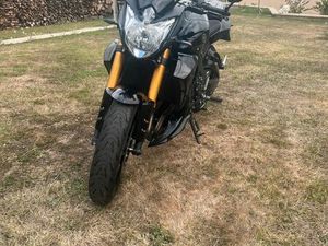 VEND YAMAHA FZ8
