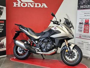 HONDA NT1100