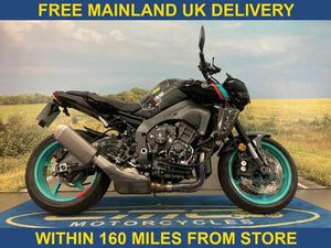 YAMAHA MT-10