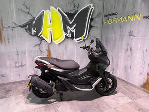 APRILIA SR GT ABS 125