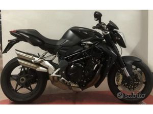 MV AGUSTA BRUTALE 920