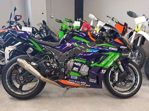 KAWASAKI NINJA ZX-10R DW07184