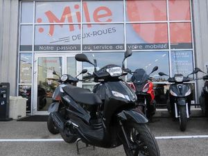 PEUGEOT KISBEE M TWEET 125 CC 2025