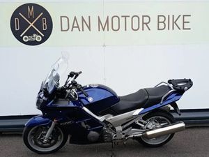 YAMAHA FJR 1300 2004