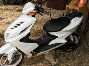 SCOOTER YAMAHA 50 CC