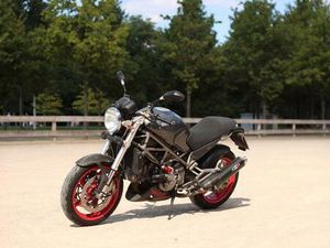 DUCATI MONSTER S4 SENNA M4 916