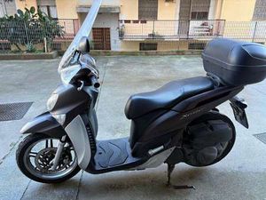YAMAHA XENTER 150 BRONZO