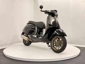 VESPA GTS 300 HPE SUPER *KOMPLETT UMBAU*