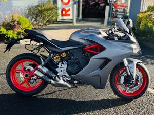 DUCATI SUPER SPORT