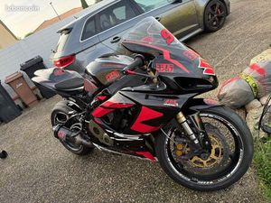 SUZUKI 600 GSXR 2006 PISTE
