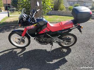 KAWASAKI KLE 500