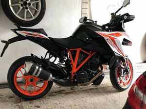 KTM SUPER DUKE 1290 GT