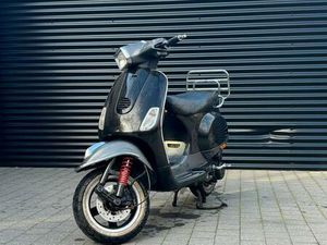 ② VESPA LX50 A-KLASSE 50 CC 4T