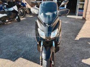 YAMAHA - XMAX 250