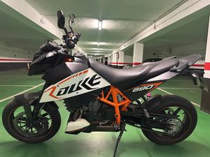 KTM 690 DUKE