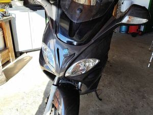 PIAGGIO X9 ÉVOLUTION