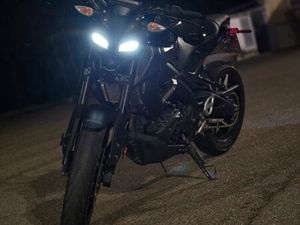 YAMAHA MT 125