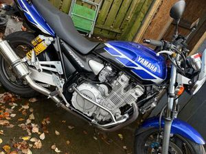 YAMAHA, XJR 1300.