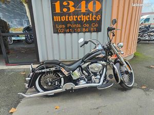 HARLEY DAVIDSON SOFTAIL HERITAGE CHICANOS