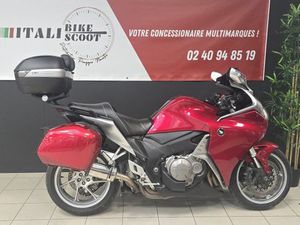 HONDA VFR 1200 F 2010 1200 CM3 | MOTO ROUTIÈRE | 60 000 KM | 44400 REZE