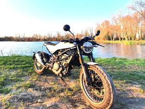 HUSQVARNA VITPILEN 401