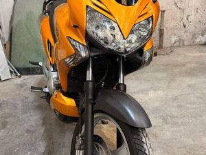 HONDA VARADERO 125 CC