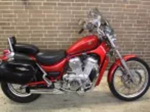 SUZUKI VS 750 INTRUDER