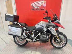 USED BMW R1200GS FOR SALE IN SURREY