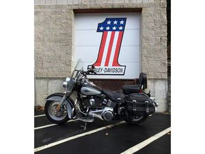 2013 HARLEY-DAVIDSON® FLSTC - HERITAGE SOFTAIL® CLASSIC