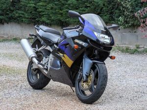 A VENDRE ZX6R 1998