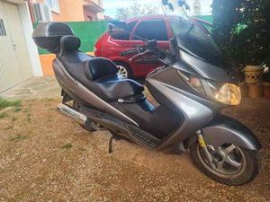 SUZUKI - BURGMANN 400