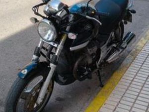 MOTO GUZZI - BREVA 750