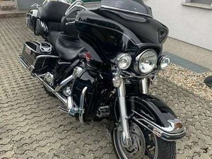 ELECTRA GLIDE ULTRA LIMITED 6 GANG