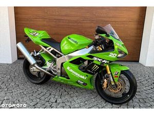KAWASAKI ZXR