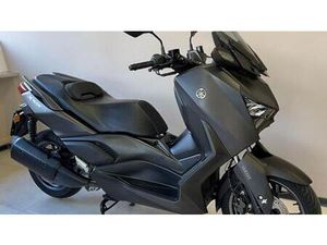 VENDO YAMAHA X-MAX 300 (2021 - 24) USATA A TORINO (CODICE 9872377) - MOTO.IT