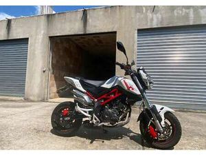 BENELLI TNT 125 BIANCO