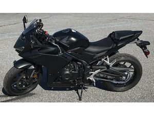 2024 HONDA® CBR500RAR