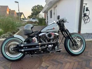 HARLEY DAVIDSON SOFTAIL SPRINGER FXSTS EVO