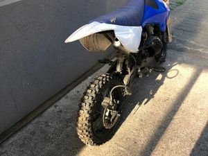 DIRT BIKE