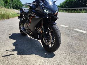 CBR 650 R