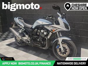 YAMAHA FZS600 FINANCE SPECIALISTS APPLY NOW LOW RATE FINANCE DELIVERY AVAILABLE 599 CC