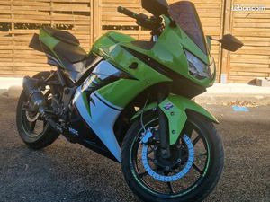 KAWASAKI NINJA 250R