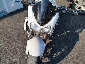 MOTO KAWAZAKI Z 750 BLANC