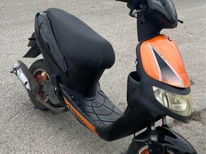 KEEWAY HURRICANE 50 CAPARICA E TRAFARIA